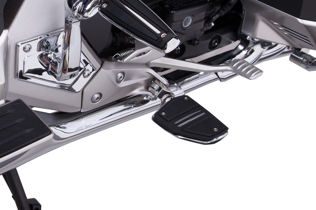 Chrome Twin Rail Footrests without Adapters